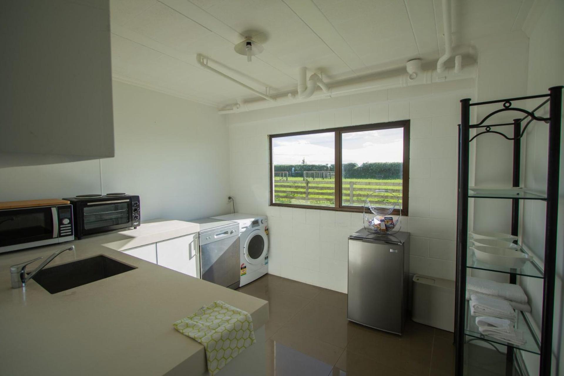 Wills On The Water Beachfront Apartment Bell Block Eksteriør bilde
